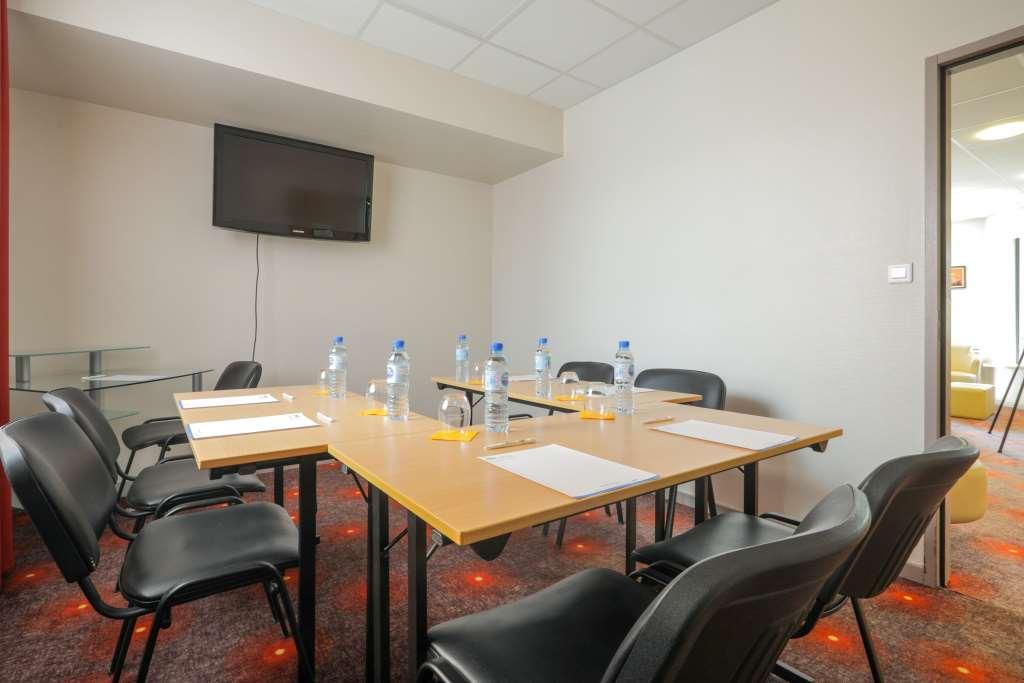 Brit Hotel Rennes St Grégoire – Le Villeneuve Saint-Grégoire Facilidades foto