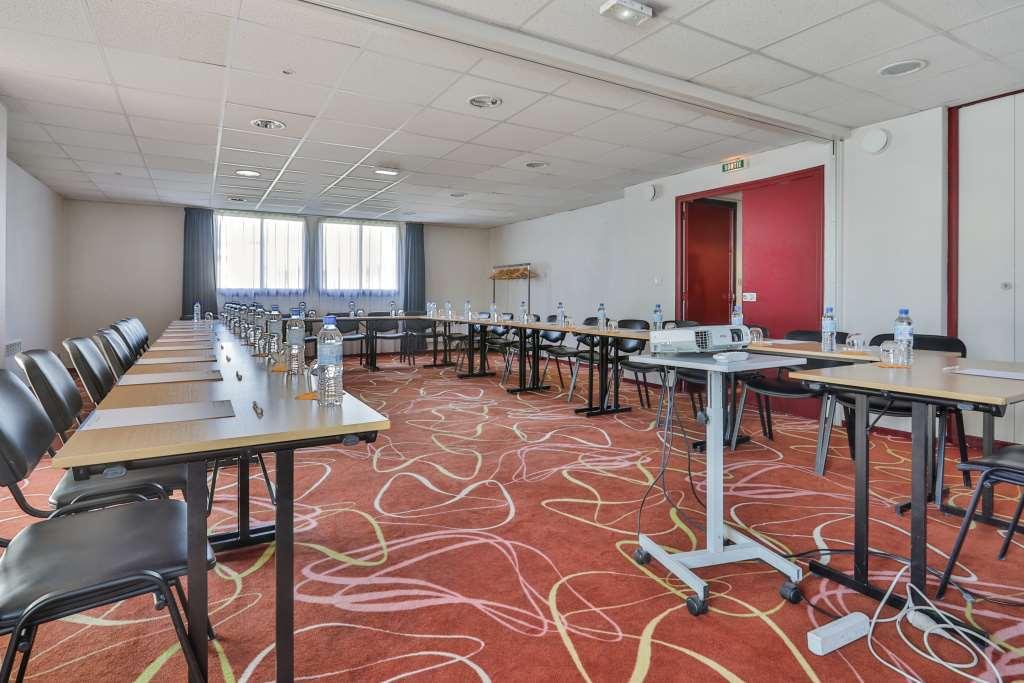 Brit Hotel Rennes St Grégoire – Le Villeneuve Saint-Grégoire Facilidades foto